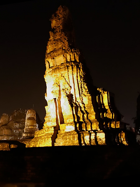 Illuminations Ayutthaya-022
